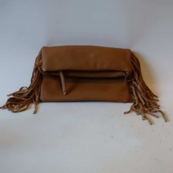 SHIRALEAH EMBOSSED LEATHER ZIP FRINGED CLUTCH * - Picture 1 of 7
